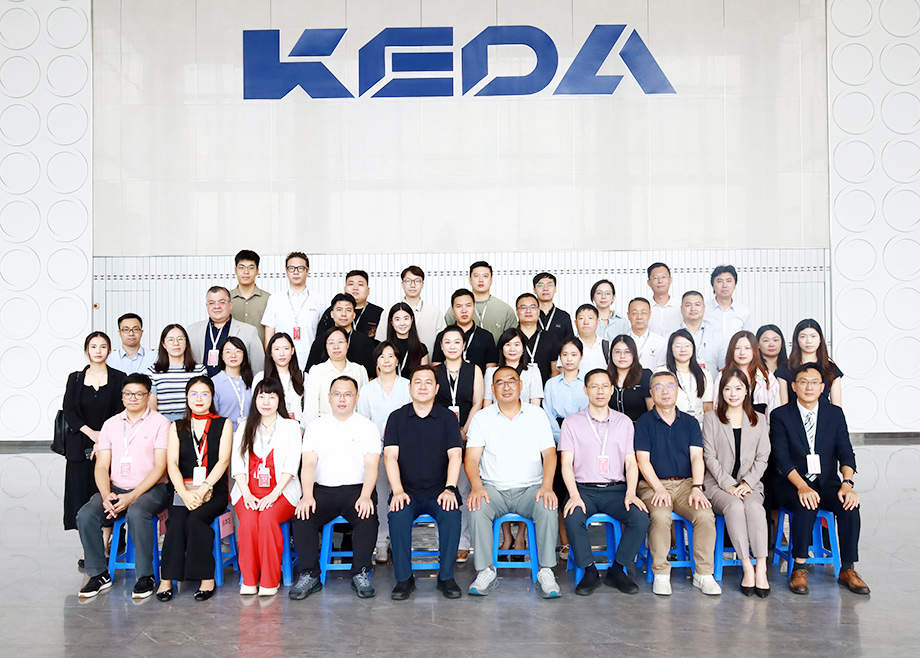 省發(fā)改委“粵企未來匯客廳”走進(jìn)科達(dá)，董事長邊程分享企業(yè)出海“破局密碼”